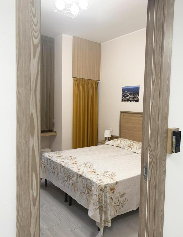 Sissi Comfort Rooms Foresteria Lombarda Monza Dış mekan fotoğraf