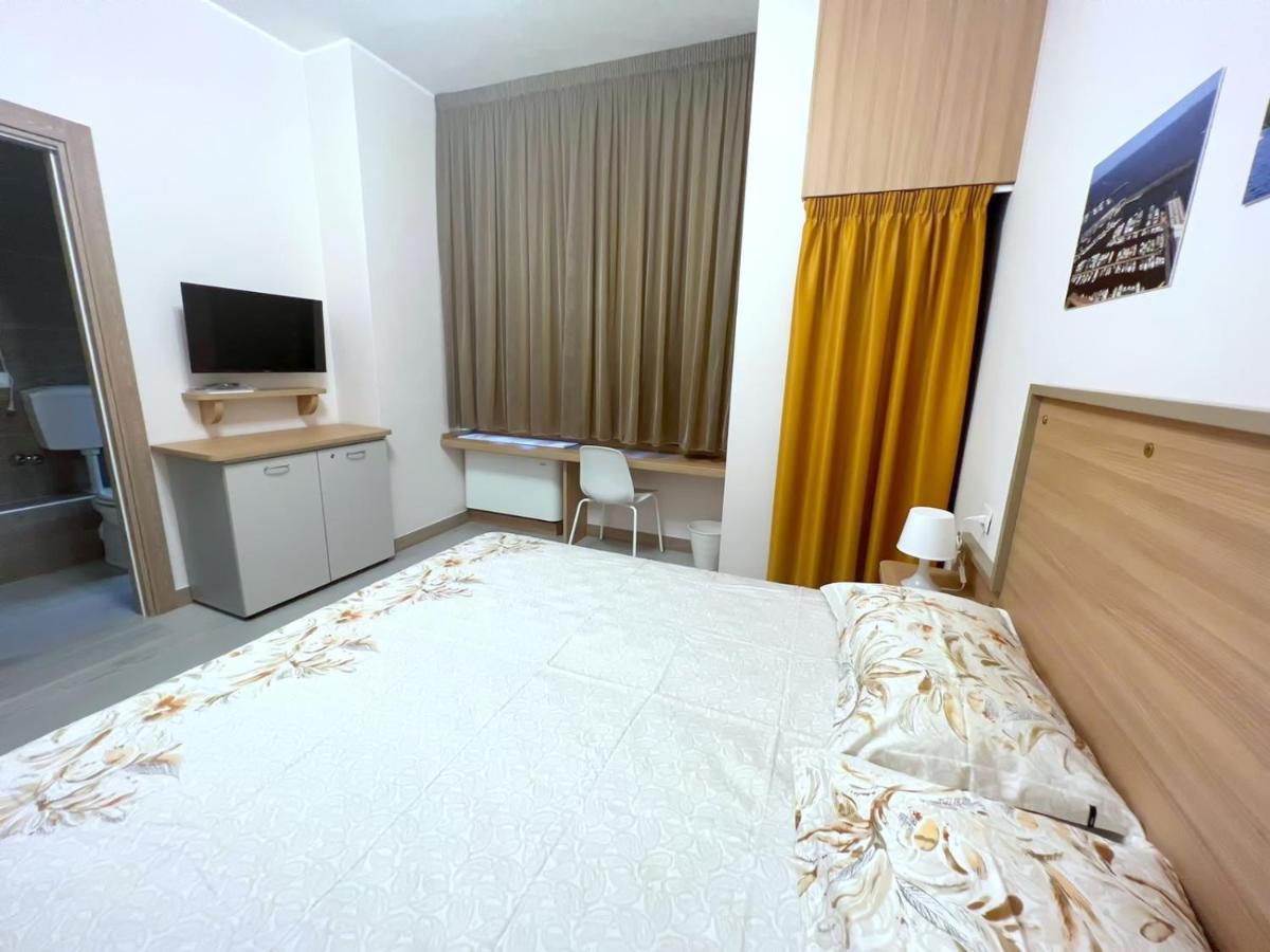Sissi Comfort Rooms Foresteria Lombarda Monza Dış mekan fotoğraf